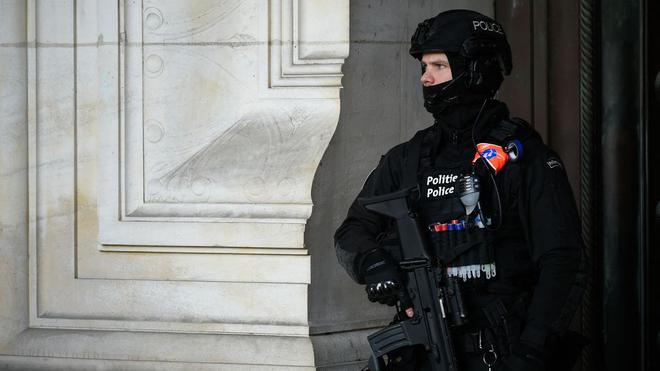 Belgique : sept personnes soupçonnées de vouloir commettre un attentat interpellées