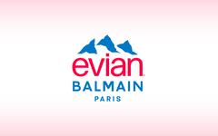 Evian x Balmain, une stratégie de co-branding « eau de gamme »