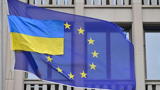 EN DIRECT - Guerre en Ukraine : la France et l'UE soutiendront Kiev "dans la durée", rappelle Paris à la Chine