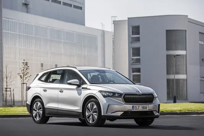 Skoda Enyaq 50 : petite batterie, petit prix