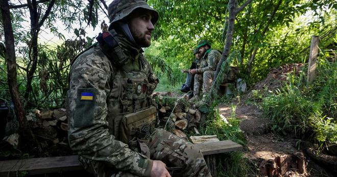 Guerre en Ukraine : Kiev dit avoir reconquis un autre village sur le front sud