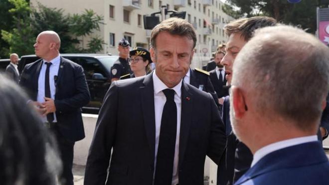 Mort de Nahel à Nanterre: la mort de l’adolescent est «inexcusable», juge Emmanuel Macron