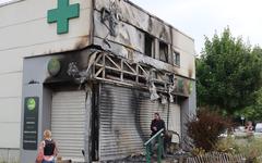 Mort de Nahel : pharmacie incendiée, policière blessée, commissariat attaqué... nuit de violences dans l’Oise