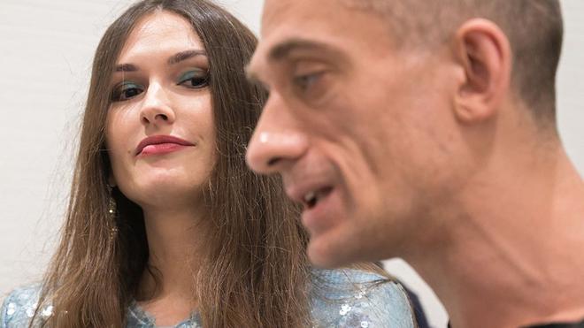 EN DIRECT - Affaire Griveaux : 6 mois d'emprisonnement requis contre Piotr Pavlenski et 6 mois avec sursis pour Alexandra de Taddeo