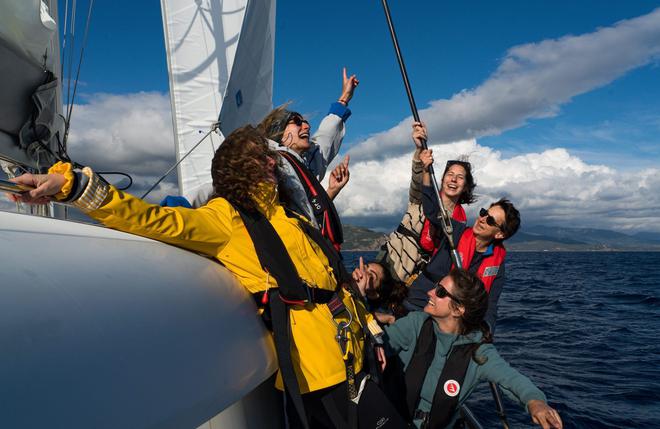 " Les femmes se soulèvent pour protéger le milieu marin " : 3 questions à l'association Women for Sea