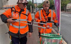 « On est débordés » : de Paris à Marseille, l’éboueur star de TikTok traque les déchets jetés n’importe où