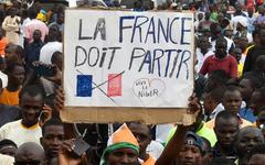 «Après la Françafrique, sommes-nous condamnés à l'effacement de la France en Afrique ?»