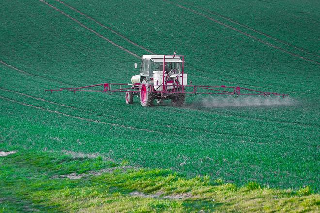 Le mystère des pesticides : toxiques, mais toujours autorisés