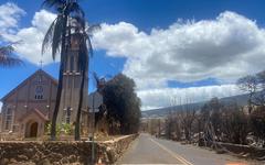 «Un miracle»: l’église de Maui intacte alors que les incendies de forêt incendient les environs