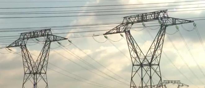 Le fournisseur d'électricité italien Eni va débourser 50 millions d'euros pour rembourser ses 100.000 clients lésés dans leurs factures en France, annonce Agnès Pannier-Runacher, la ministre de la Transition énergétique