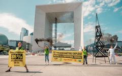 Greenpeace accuse les grandes compagnies pétrolières de contribuer à la canicule