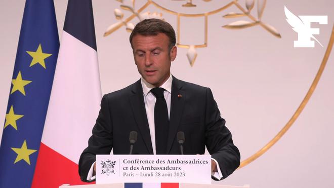 Emmanuel Macron «salue» le travail de l'ambassadeur de France toujours en poste à Niamey