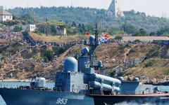 Guerre en Ukraine : la Russie dit avoir détruit trois drones navals ukrainiens en mer Noire