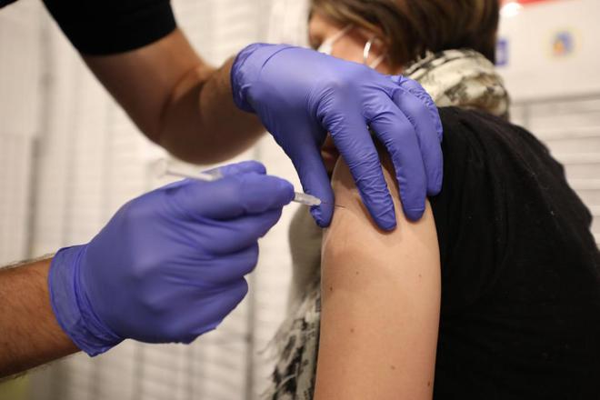 Tests, masques, vaccins… le Covid est deretour juste avant l’automne 2023