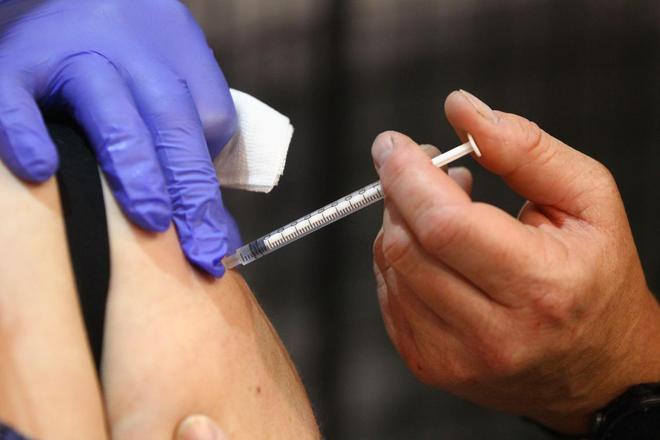 Masques, vaccins, tests… le Covid est sur le retour juste avant l’automne 2023