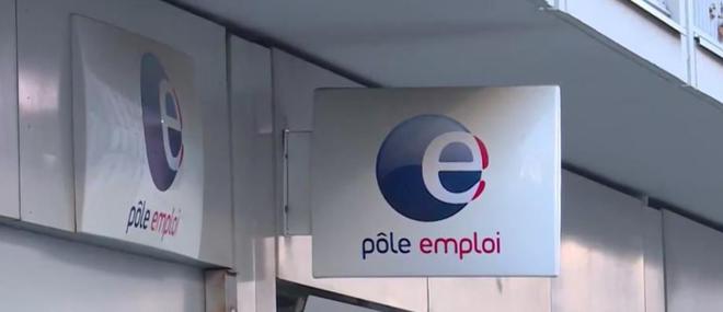 Le réseau France Travail, qui doit remplacer Pôle emploi le 1er janvier 2024, sera géré en "copilotage entre l'Etat et les collectivités locales", propose le ministre du Travail Olivier Dussopt