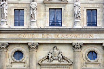 Congé payé et arrêt maladie : la Cour de Cassation met le droit français en conformité avec le droit européen !