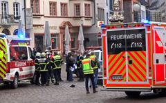 Allemagne: un «conducteur fou» fonce dans une zone piétonne, au moins deux morts