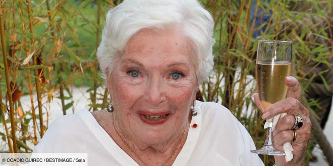 Line Renaud, 95 ans, à la recherche de l’amour ? Elle répond sans détour !