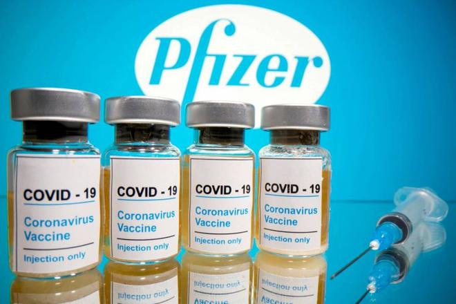 Le Royaume-Uni autorise l'usage du vaccin anti-Covid de Pfizer et BioNTech