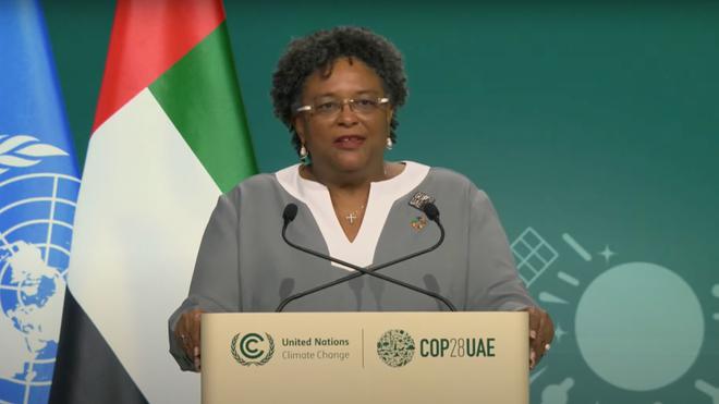 Qui est Mia Mottley, coprésidente de la COP 28  qui bouscule les pays du Nord ?