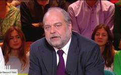 VIDÉO – Éric Dupond-Moretti cash face à Léa Salamé : “Madame, calmons-nous”