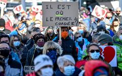 Savoie: plus de 600 manifestants pour défendre la saison de ski