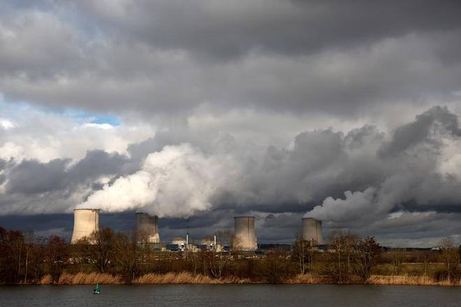 La centrale nucléaire de Civaux à toute vitesse