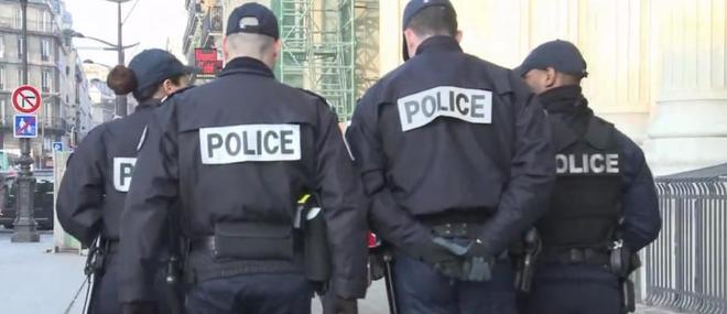 Un homme placé en garde à vue hier après avoir foncé avec son scooter sur des policiers en patrouille qui voulaient le contrôler dans un quartier de Rennes