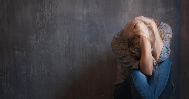 Près de 10% des jeunes femmes ont eu des pensées suicidaires en 2021