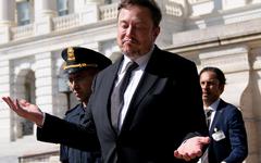 "Totalement faux": Elon Musk dément toute utilisation de Starlink par la Russie