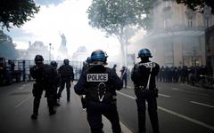 France: Castex "pas défavorable" à ce qu'une personnalité indépendante dirige l'IGPN