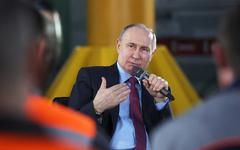 Vladimir Poutine affirme que l'Ukraine est une "question de vie ou de mort" pour la Russie