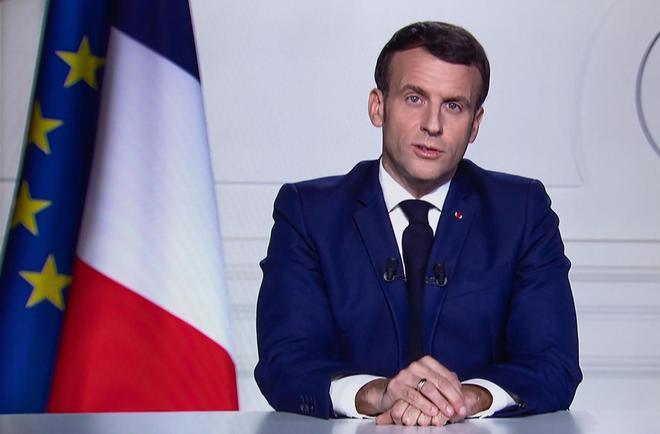 Disparition de Giscard : Macron salue un homme qui a «changé la France»