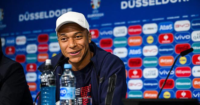 «Kylian Mbappé est à peu près aussi déconnecté qu’Emmanuel Macron»