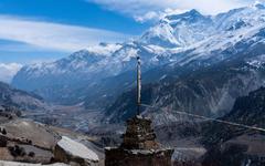Himalaya : les faibles chutes de neige menacent l’accès à l’eau de la population