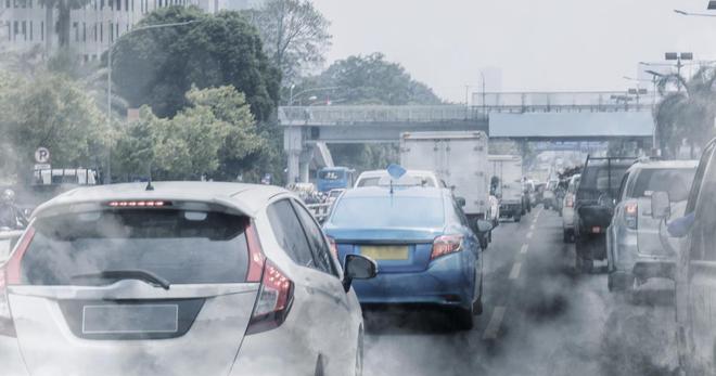 La pollution aérienne est désormais plus meurtrière dans le monde que le tabagisme