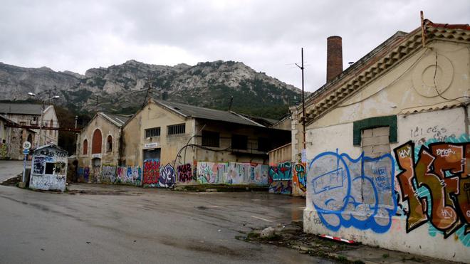 Sur l’ancienne usine polluée de Legré-Mante, le projet de “quartier de mer” est mal embarqué