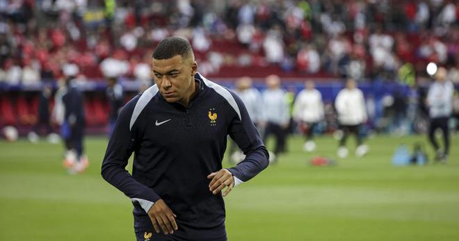 Euro 2024 : «Kiffez, les gars !», le discours du capitaine Mbappé dans le vestiaire avant l’Autriche