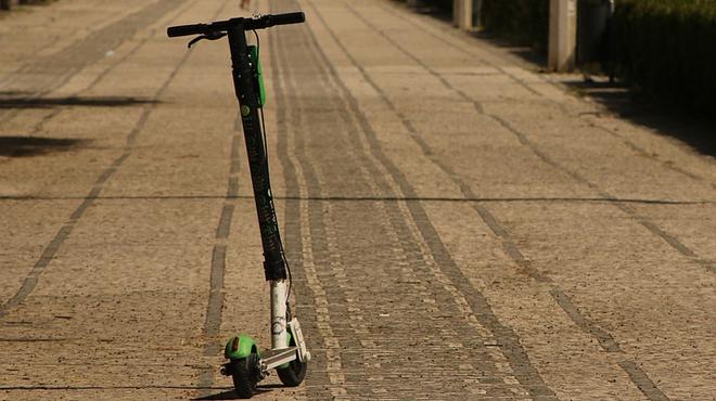 Femme de 51 ans renversée par une trottinette : Un jeune homme de 18 ans placé en garde à vue