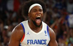 JO - Basket : irrésistible, l’équipe de France se qualifie pour les demi-finales