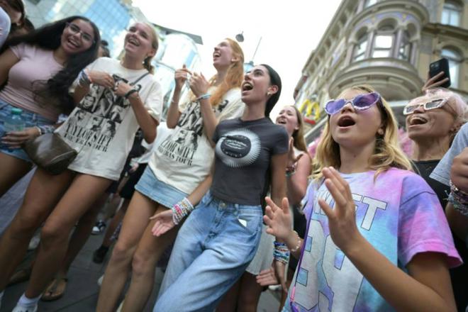 Attentat déjoué à Vienne: les fans de Taylor Swift ont "le cœur brisé"