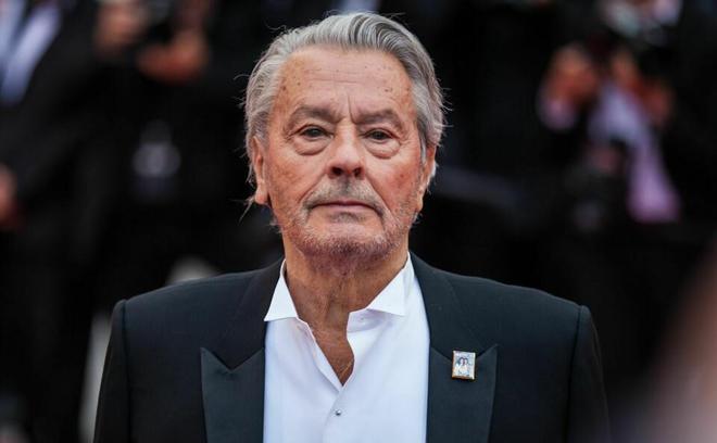 La légende du cinéma français Alain Delon décède à 88 ans