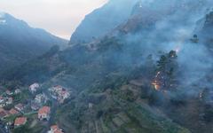 Portugal : un grave incendie frappe l'île de Madère