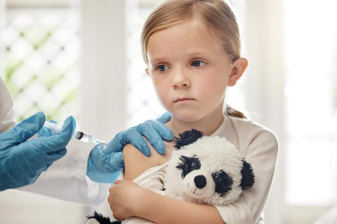 Les enfants souffrent des effets secondaires du vaccin anti-Covid