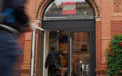 Lego a vu son bénéfice net bondir de 16% au premier semestre