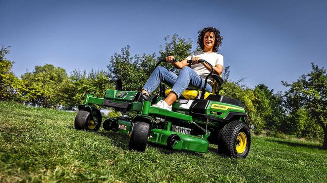 John Deere ZTrak Z370R. La tondeuse électrifiée désormais commercialisée en Europe