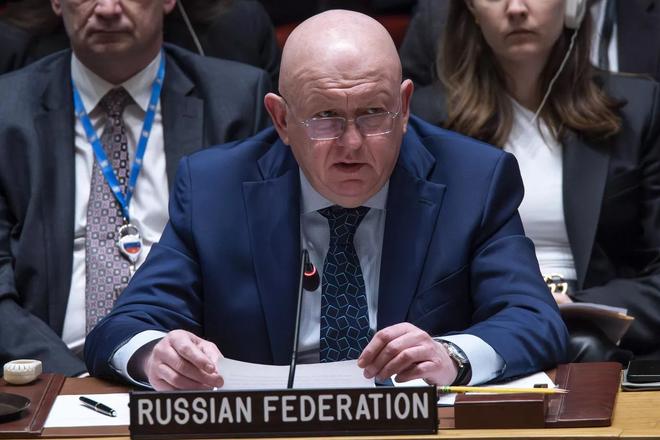 Missiles longue portée à l’Ukraine : l’OTAN entrera «directement en guerre avec la Russie», avertit Nebenzia