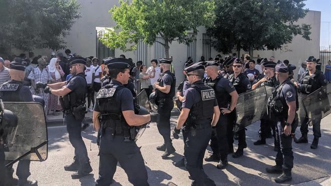 Un rapport révèle qu’il y a moins de policiers aujourd’hui à Marseille qu’en 2016