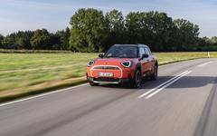 Essai Mini Aceman SE (2024) : tout l’esprit d’une Cooper dans un petit SUV !